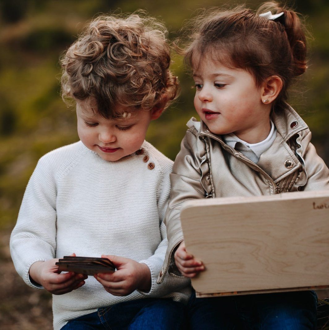 Ordenador madera juguetes educativos sostenibles Barcelona - TWINS