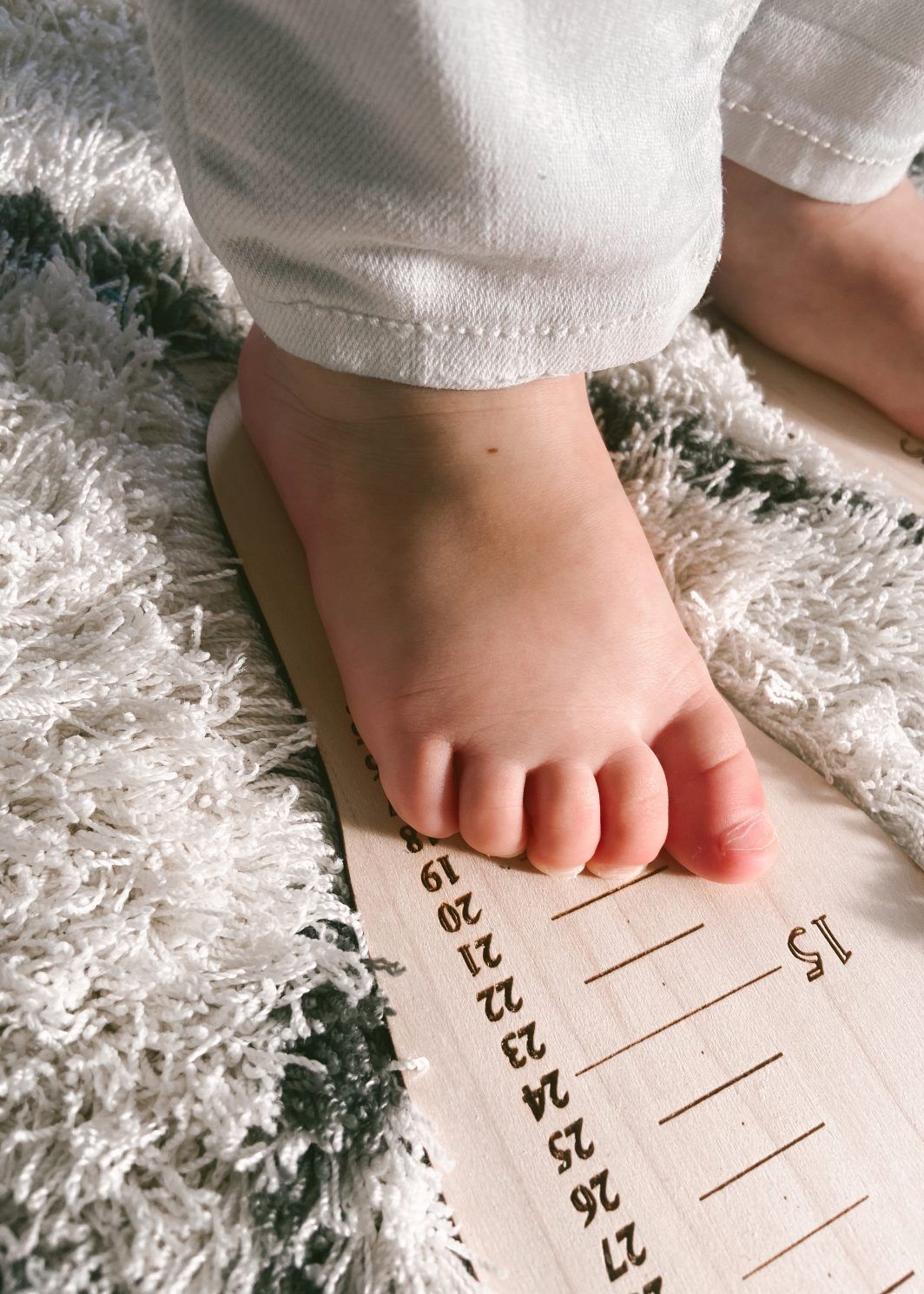 Medidor Madera Pie Calzado Infantil Personalizado Rosa TWINS - Barcelona