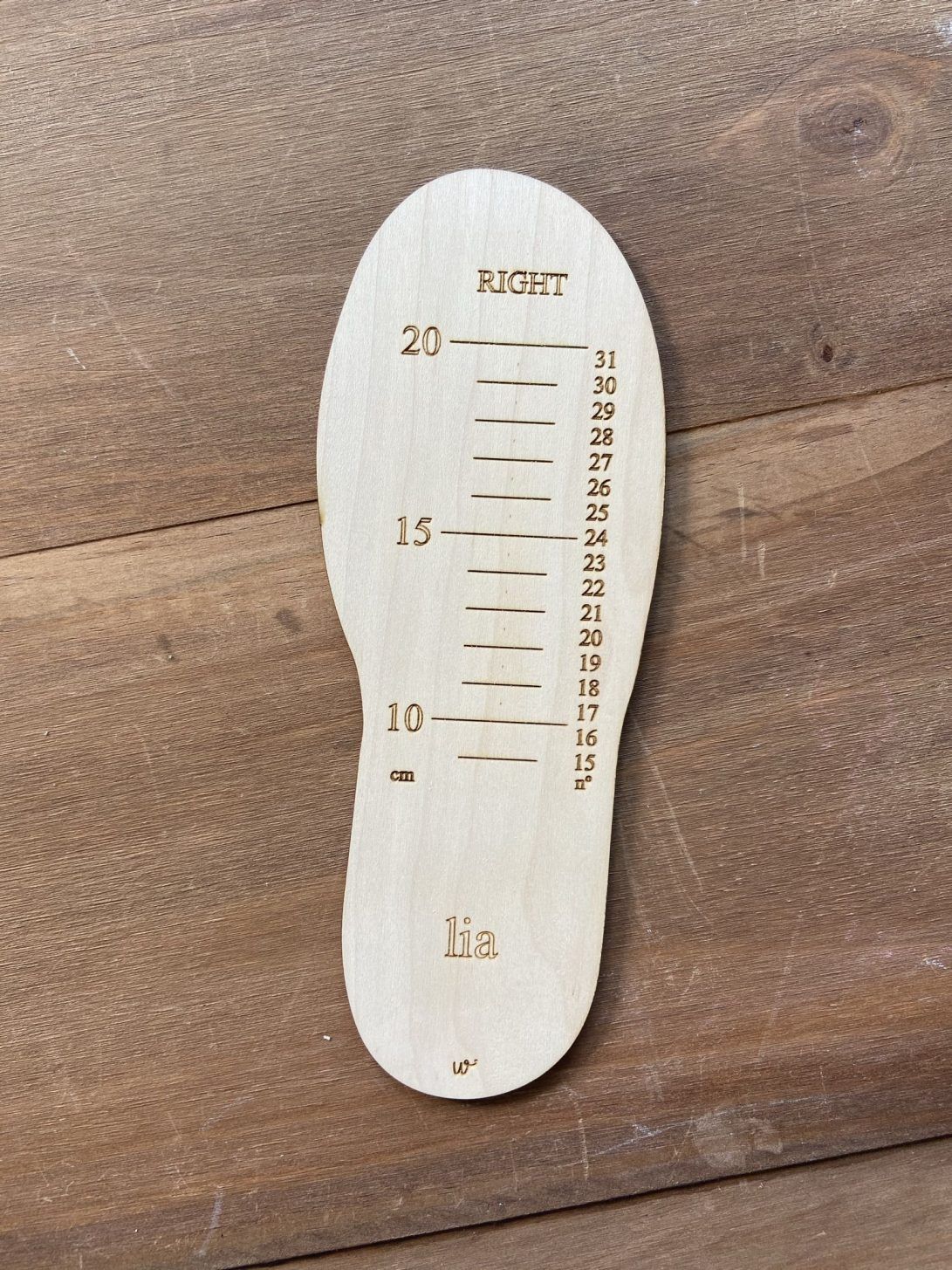 Medidor Madera Pie Calzado Infantil Personalizado Rosa TWINS - Barcelona