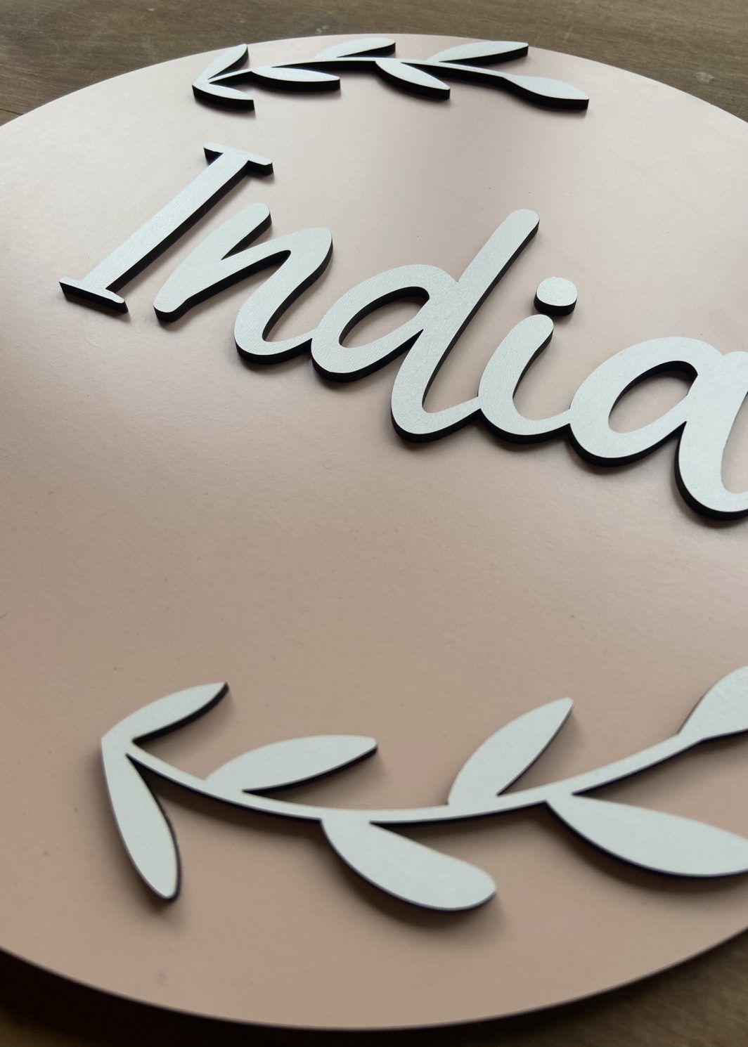 Placa Decoración Cartel Madera Personalizable Saraguchi Twins Cumple India