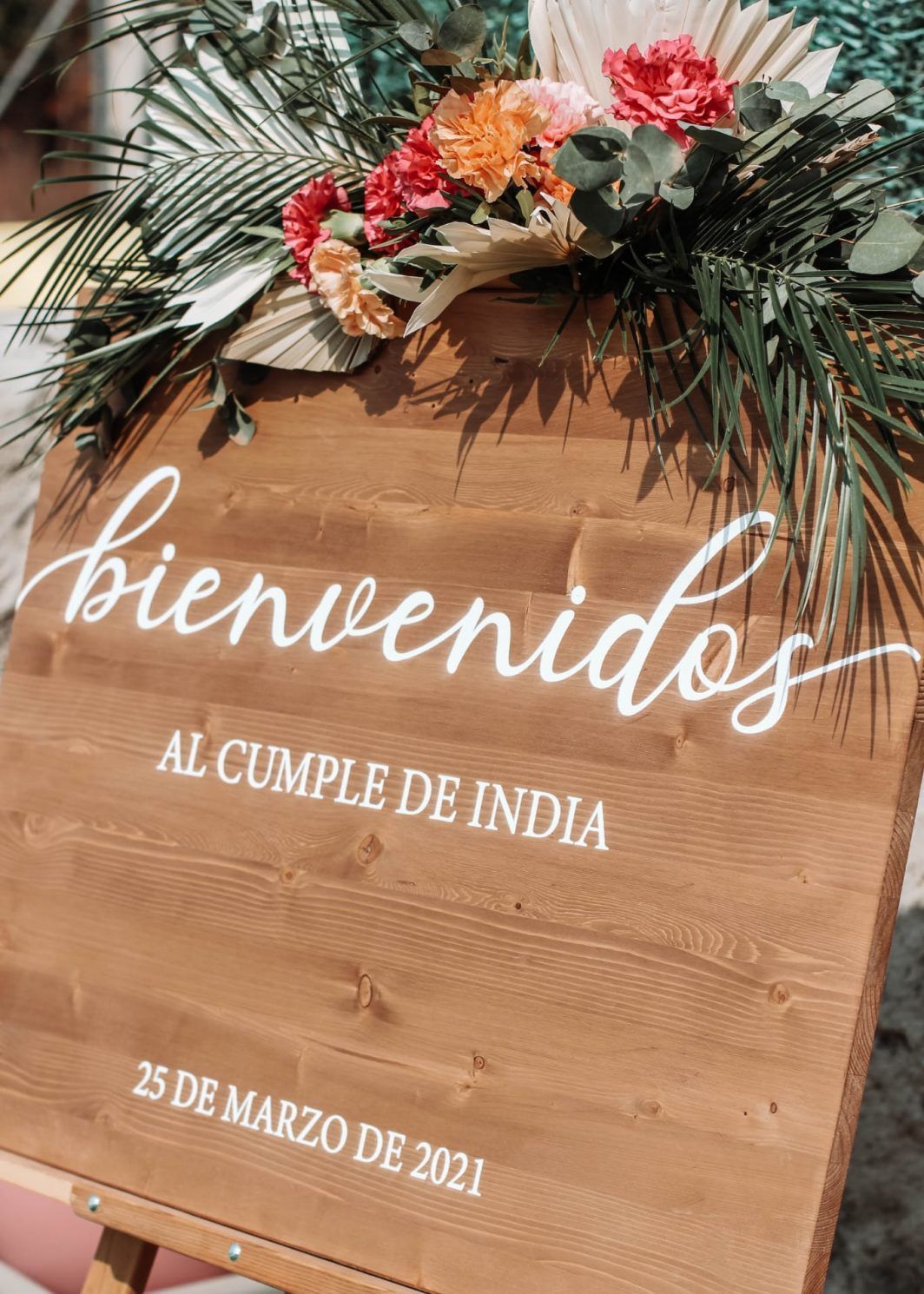 Cartel-comuniones-alquiler-bienvenida-personalizado-bodas-cumpleaños-eventos-barcelona-twins