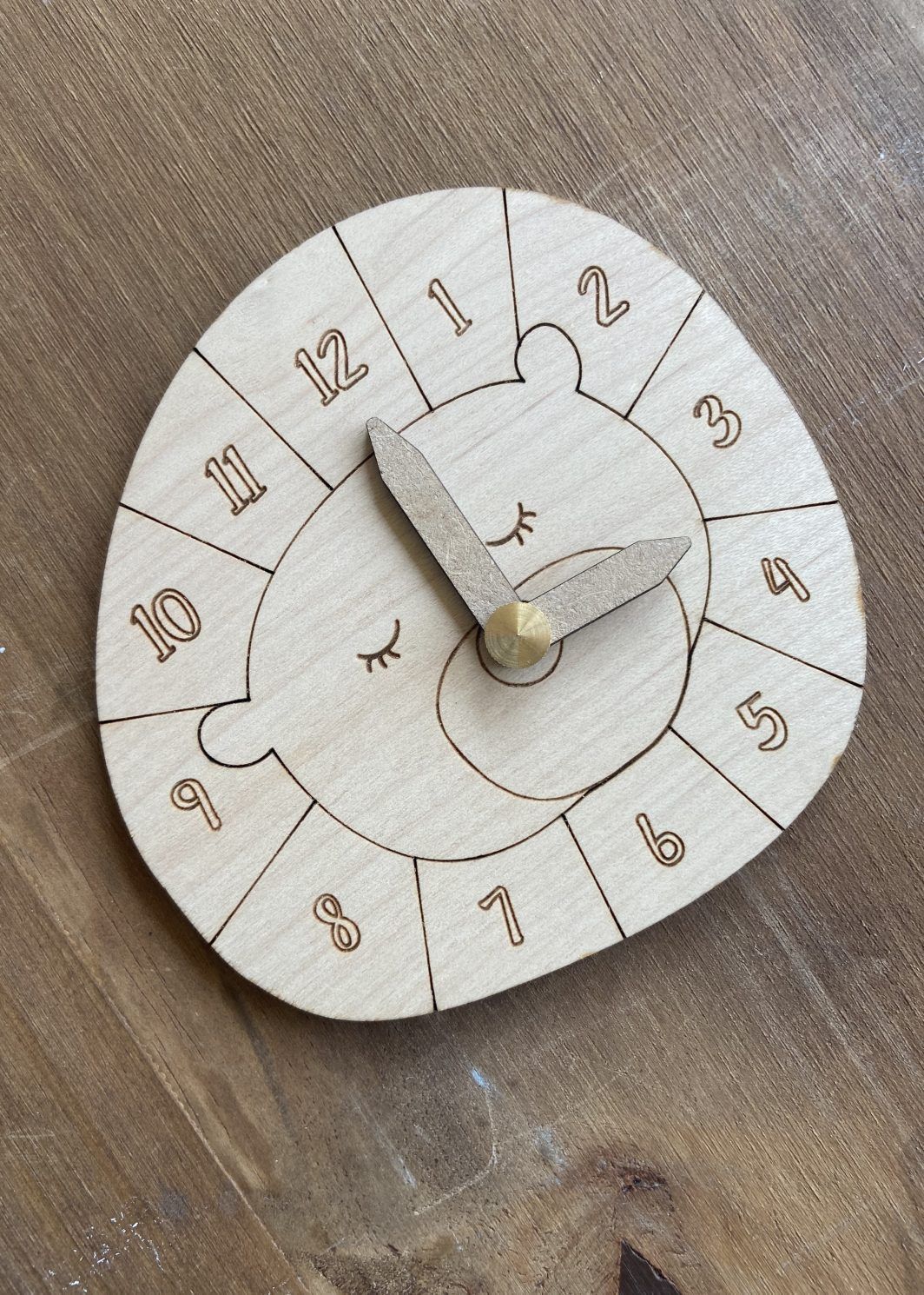 Juguete madera niños educativo Barcelona TWINS Horas reloj
