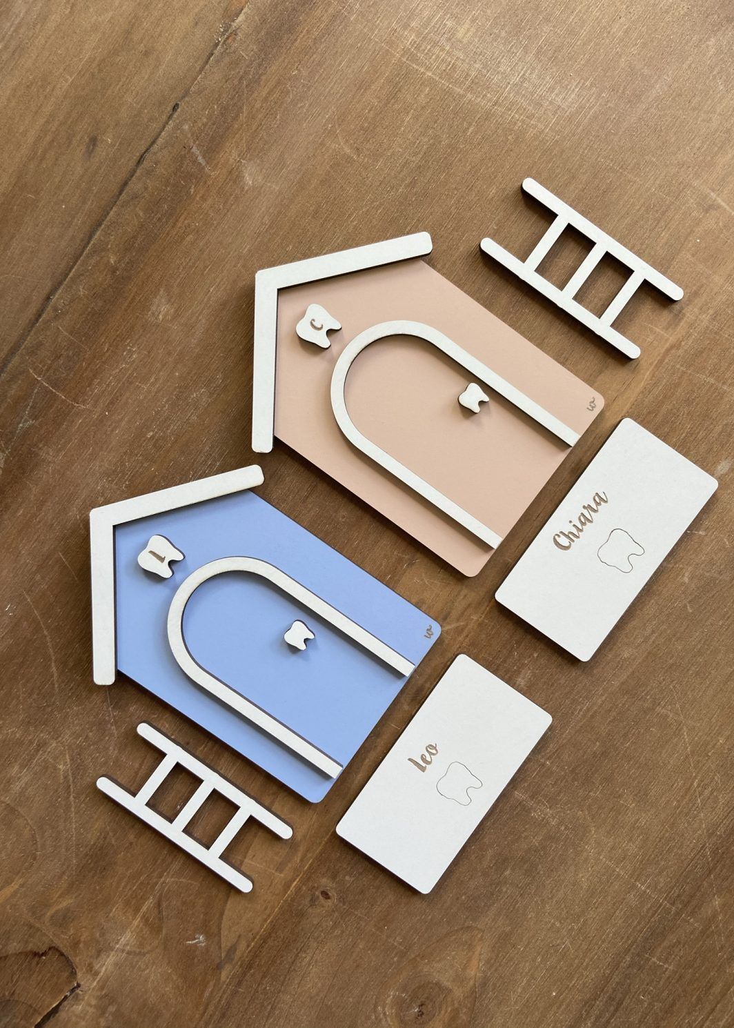 Puertas-ratoncito-Pérez-personalizadas-casita-diente-twins-madera