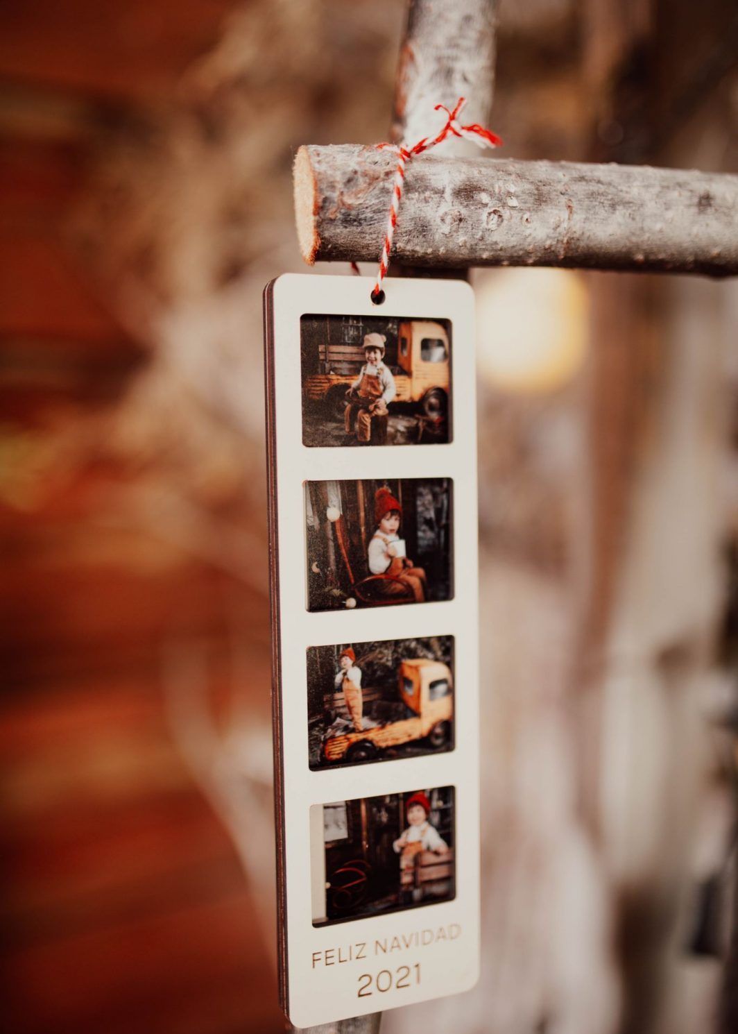 Marco-portafotos-tira-fotos-personalizada-navidad-regalos-twins-madera