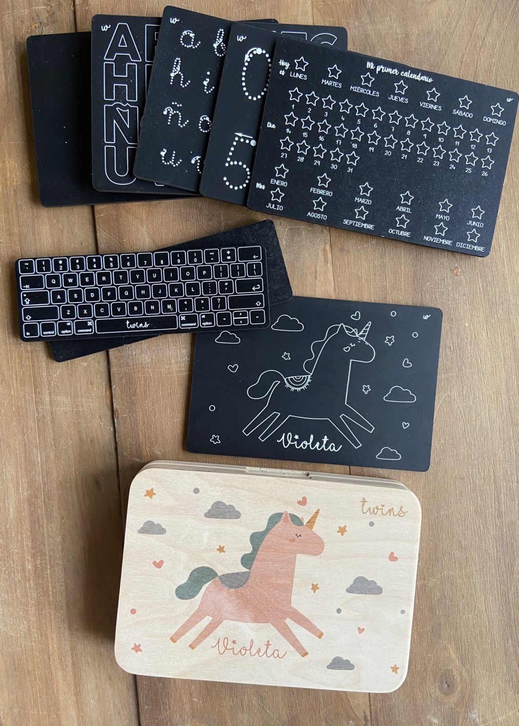 Ordenador Portátil Unicornio Personalizado Nombre TWINS Barcelona Juguetes Educativos