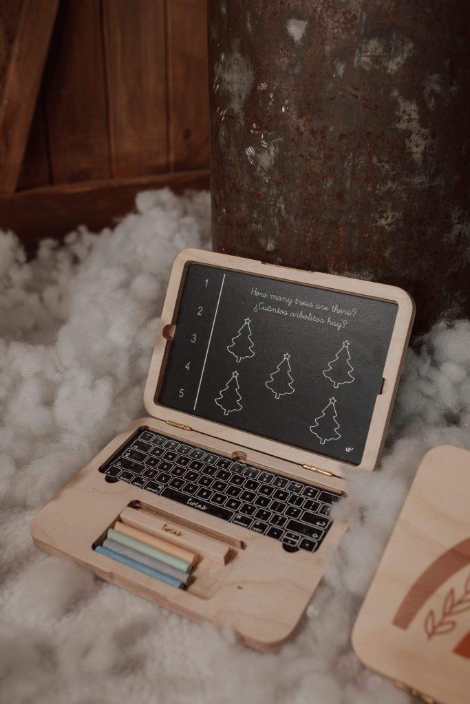 ordenador de madera educativo para niños de juguete
