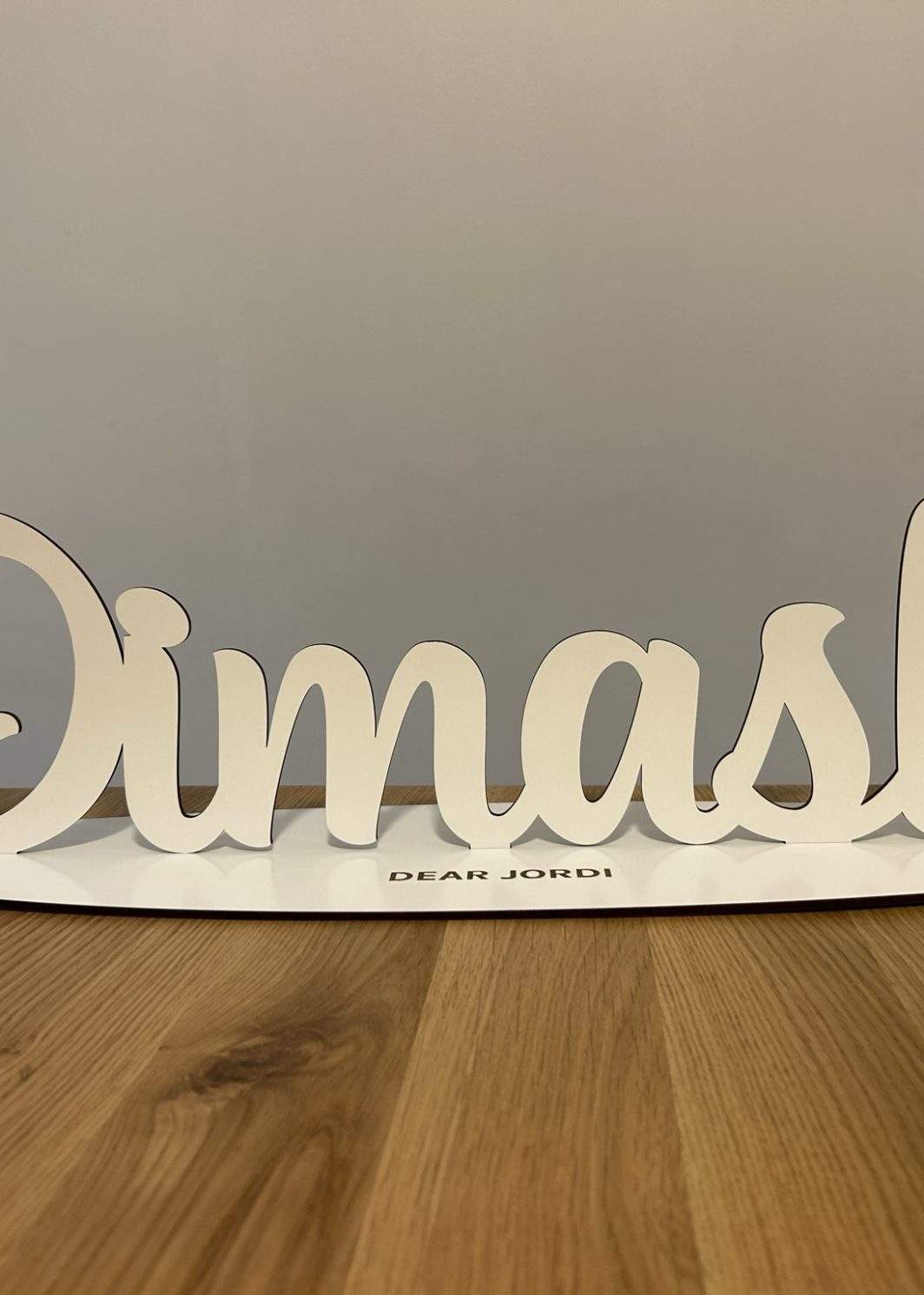 nombre madera con base personalizado blanco