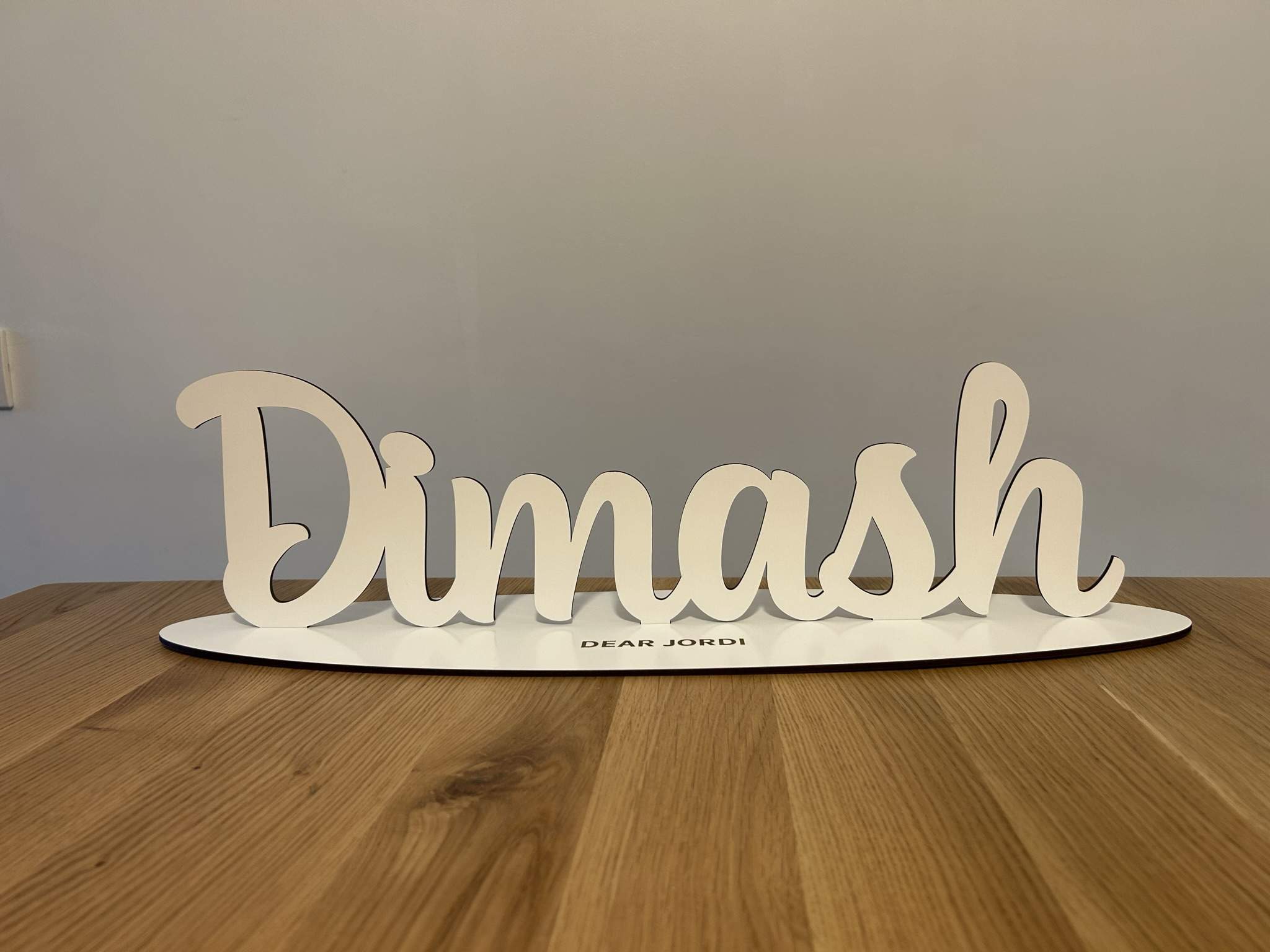 nombre madera con base personalizado blanco